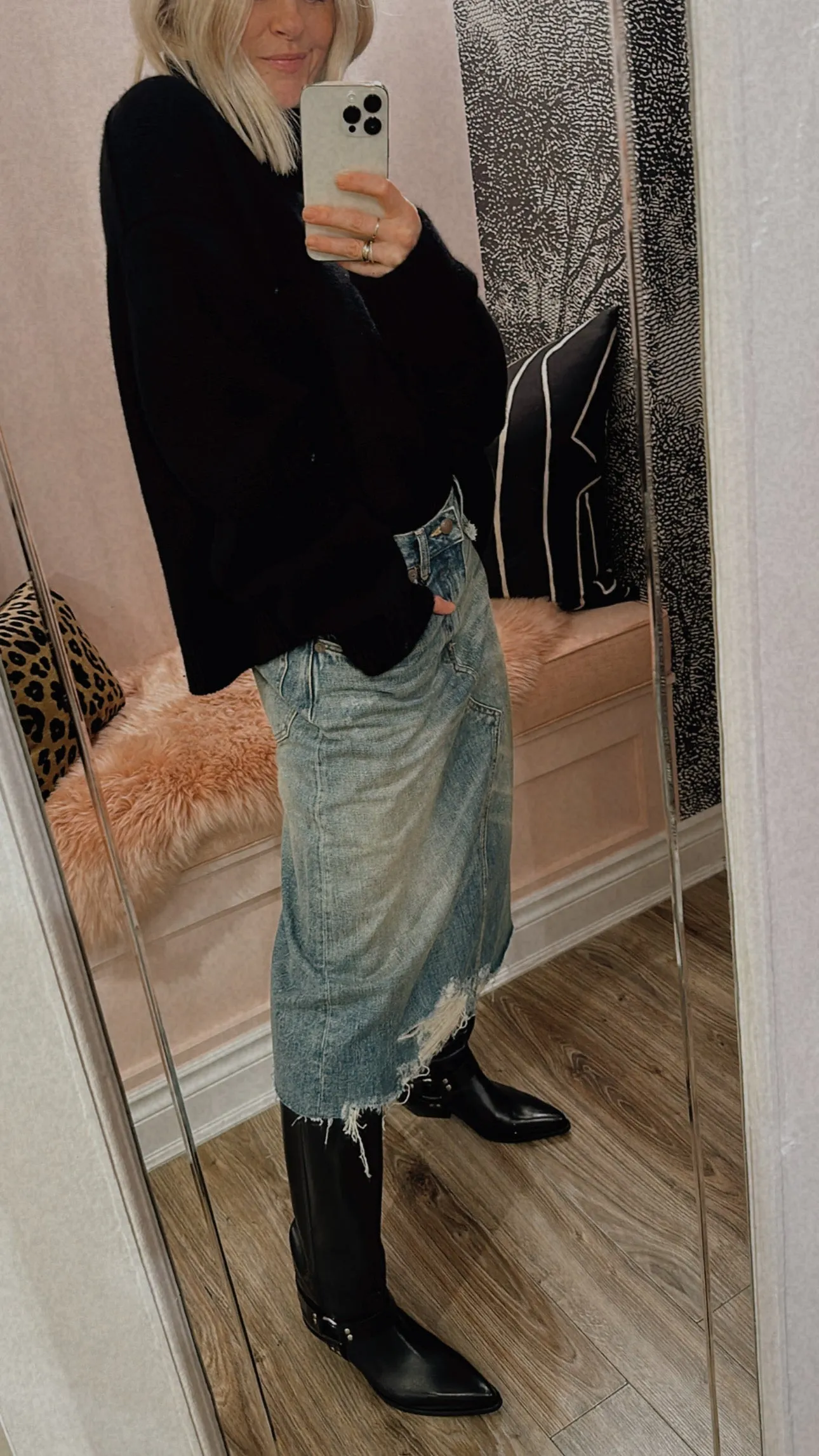 'Jesse' Distressed Denim Skirt in Clinton Blue